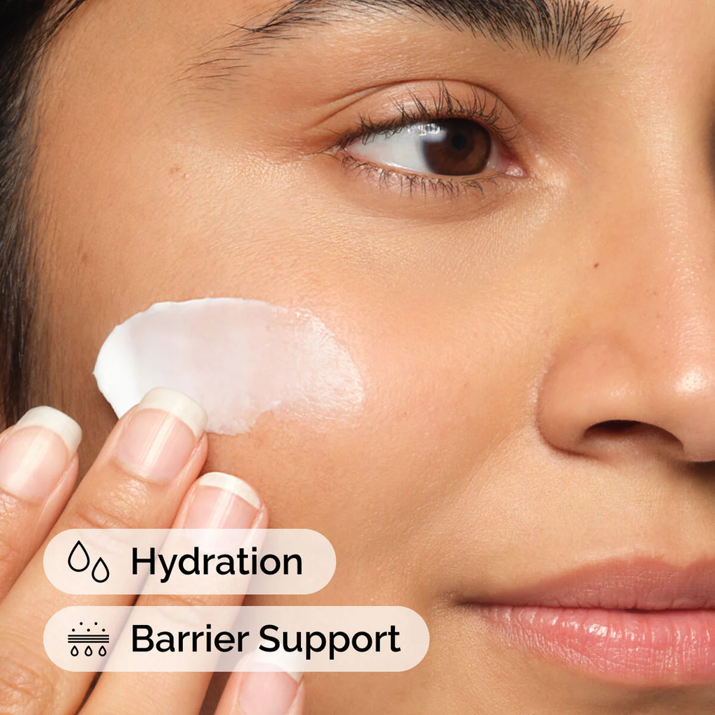 ord-natural-moisturizing-factors-ha-model-application-with-benefits.jpg.webp