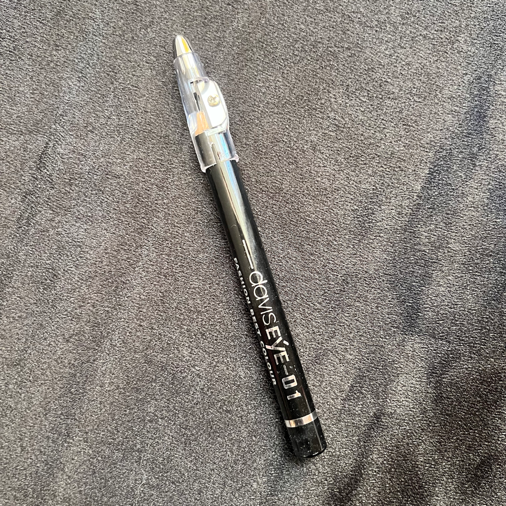 Crayon yeux et lèvres gm - Davis (Marron)